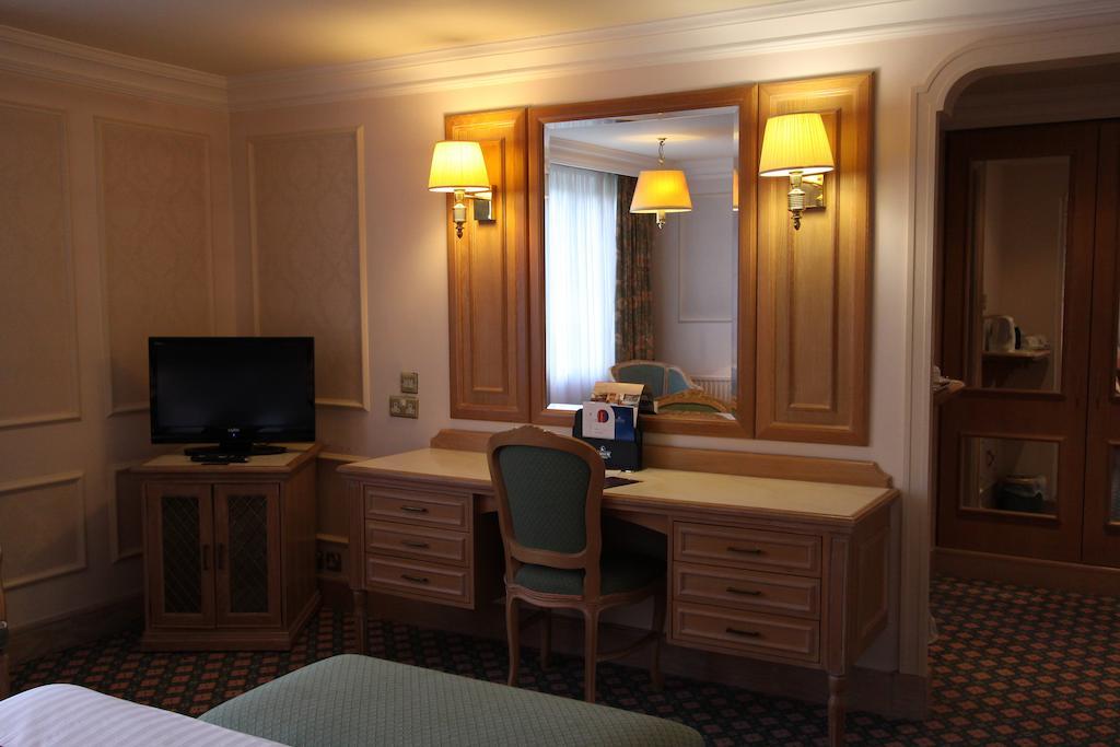 Swallow Churchgate Hotel 할로 객실 사진