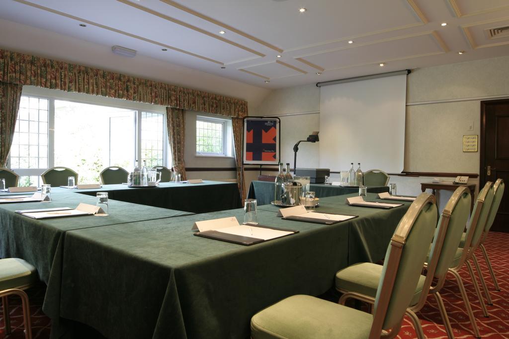 Swallow Churchgate Hotel 할로 시설 사진
