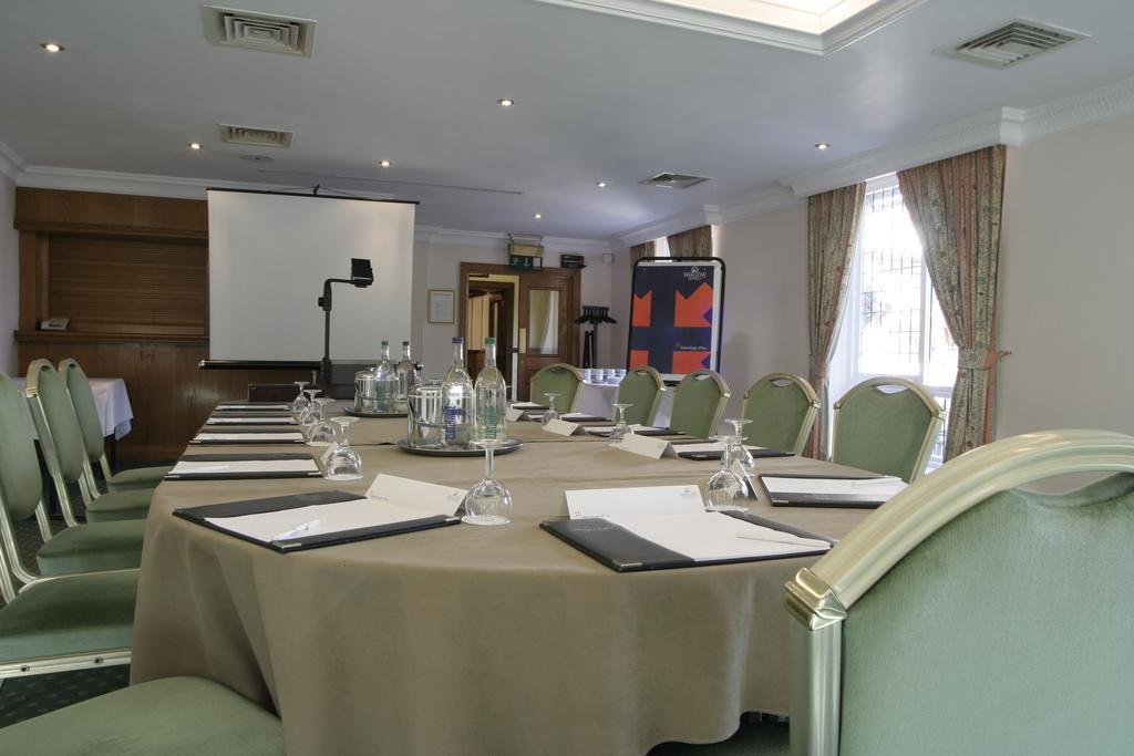 Swallow Churchgate Hotel 할로 외부 사진